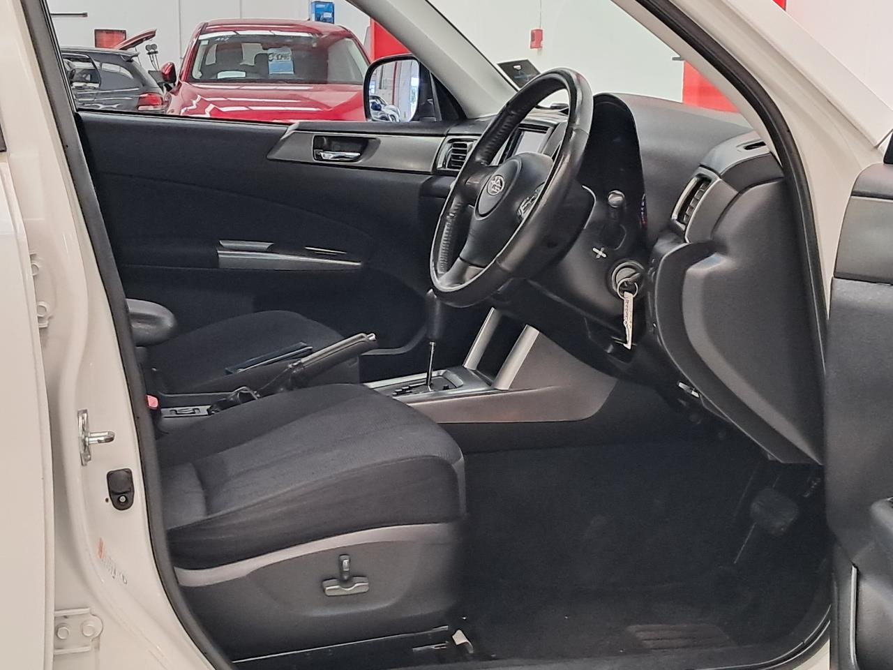 2011 Subaru Forester thumbnail