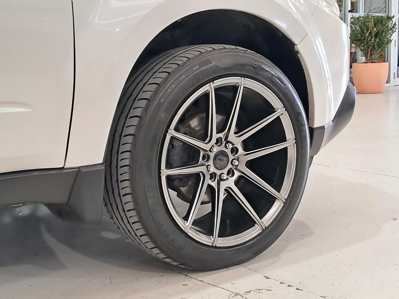 2011 Subaru Forester thumbnail
