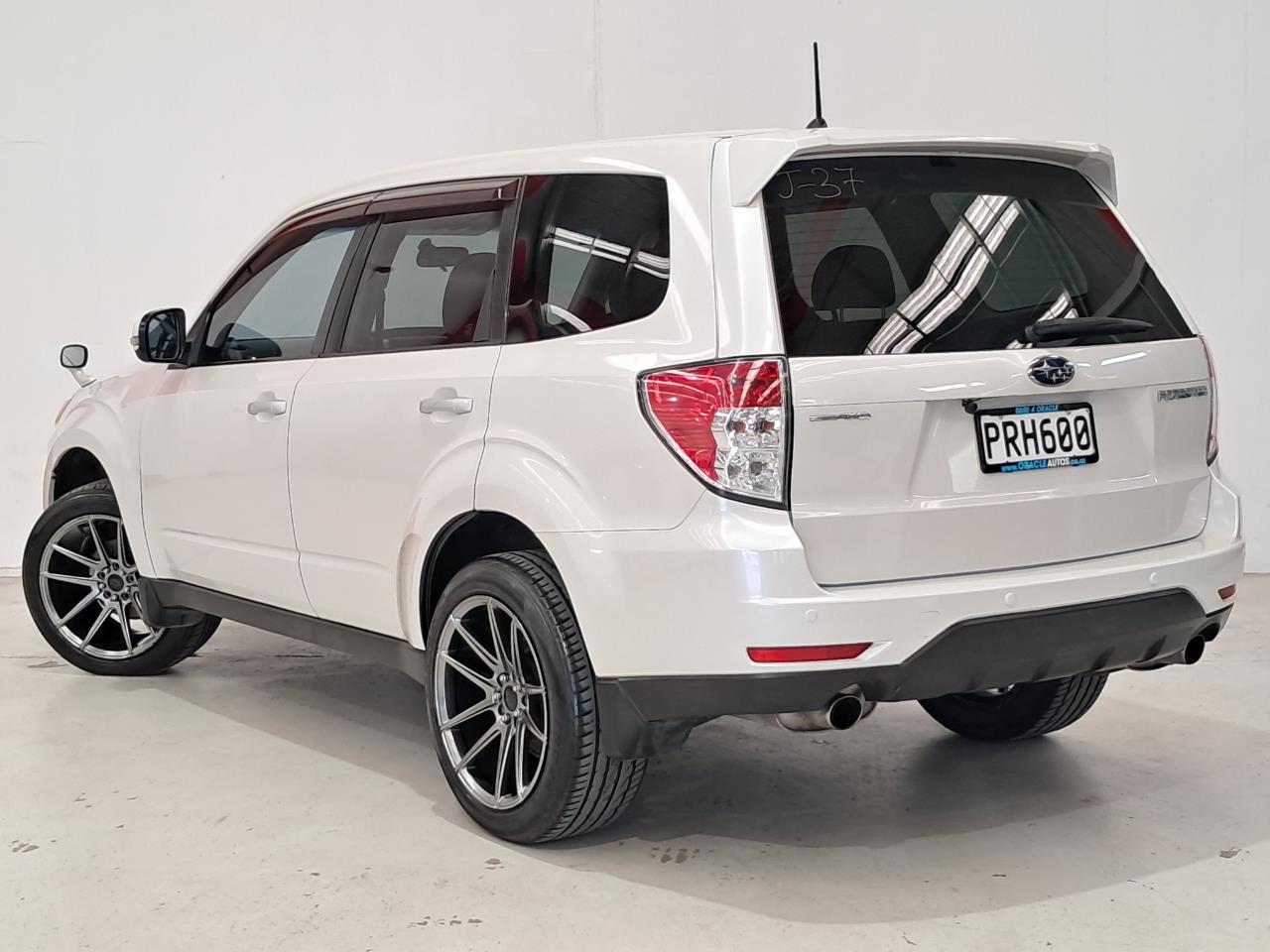 2011 Subaru Forester thumbnail