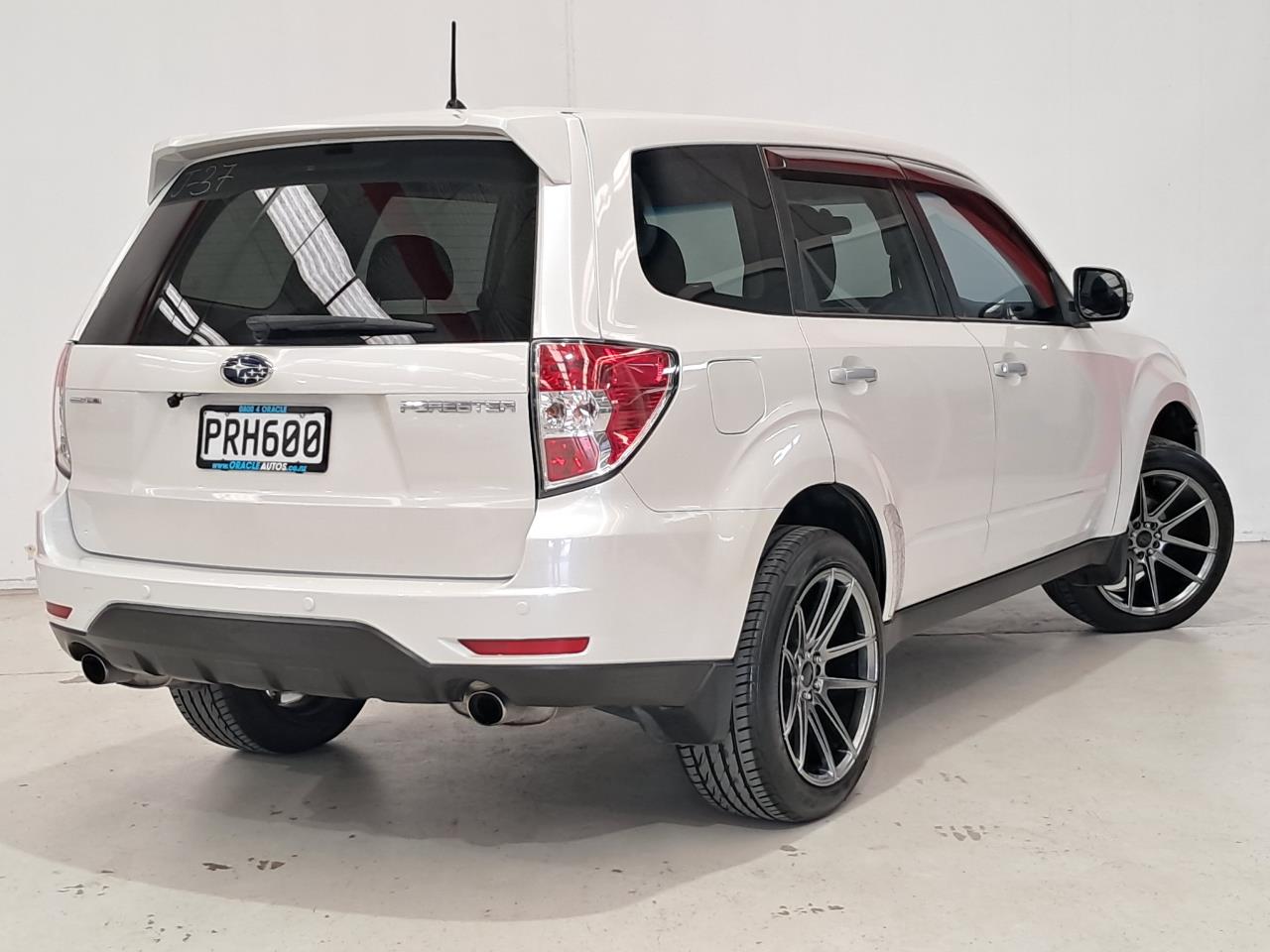 2011 Subaru Forester thumbnail
