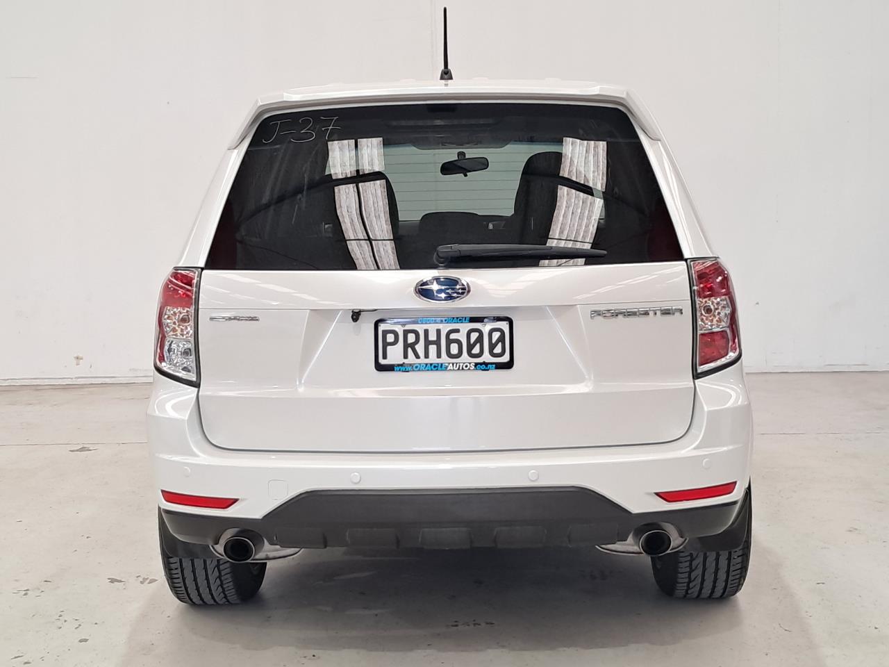 2011 Subaru Forester thumbnail