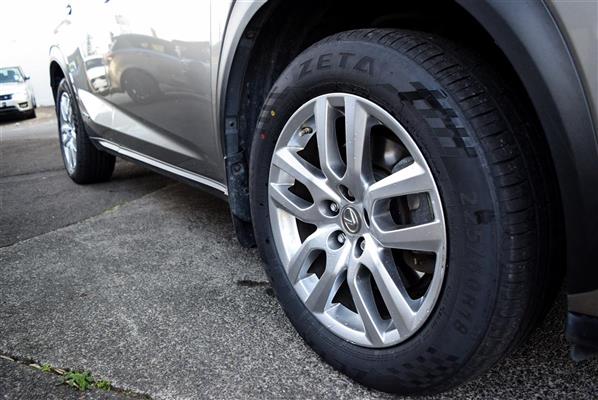2015 Lexus NX thumbnail