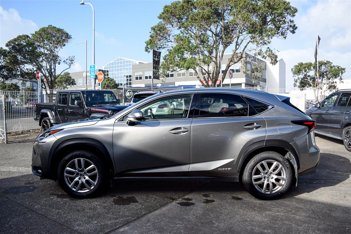 2015 Lexus NX thumbnail
