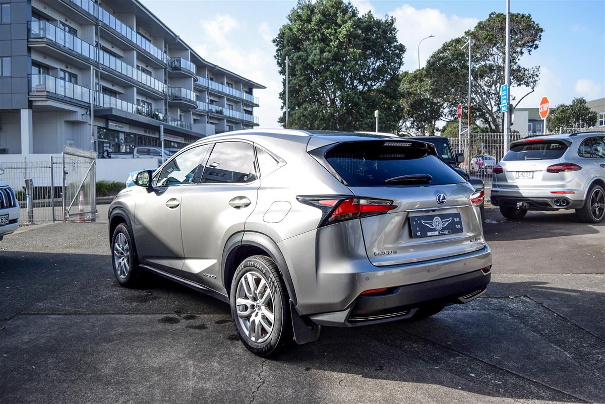 2015 Lexus NX thumbnail