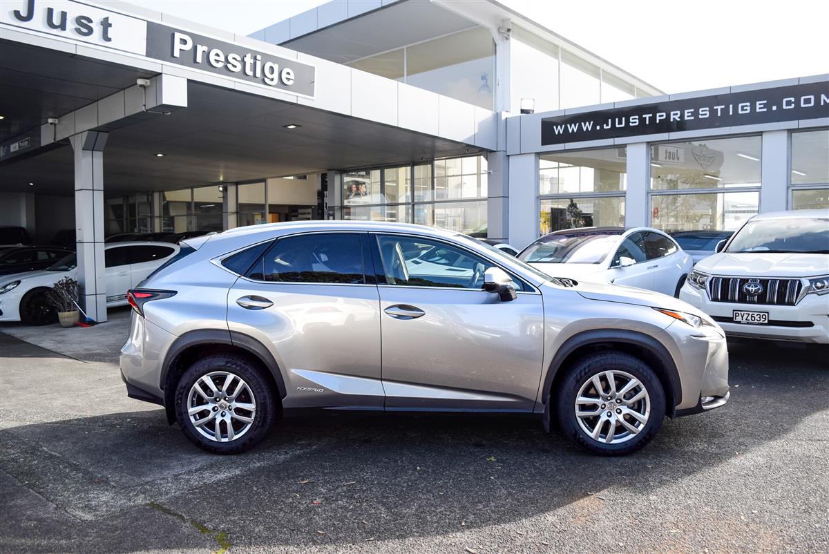 2015 Lexus NX thumbnail