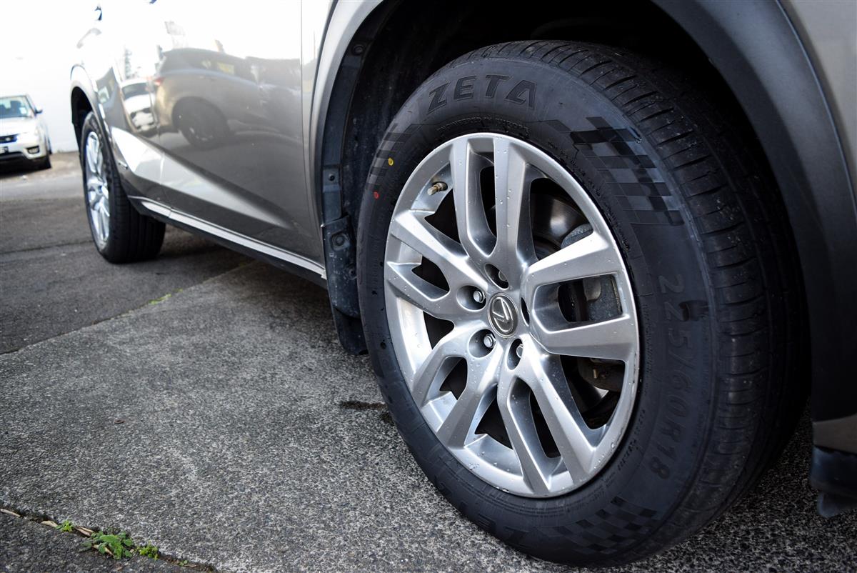 2015 Lexus NX thumbnail