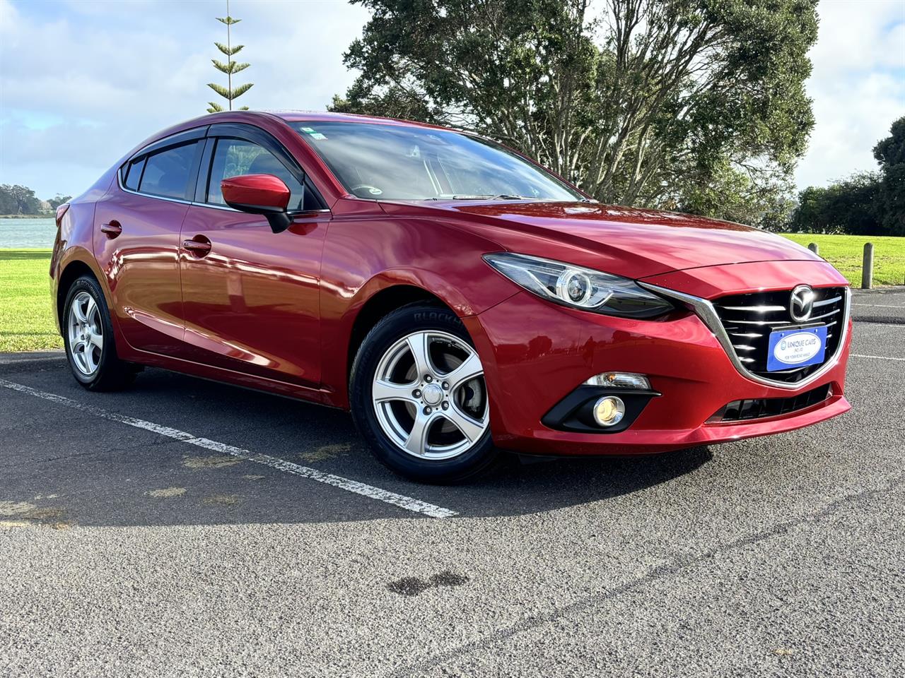 2014 Mazda Axela