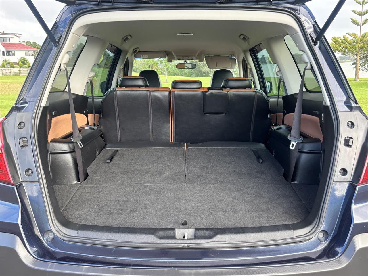 2015 Subaru Exiga thumbnail
