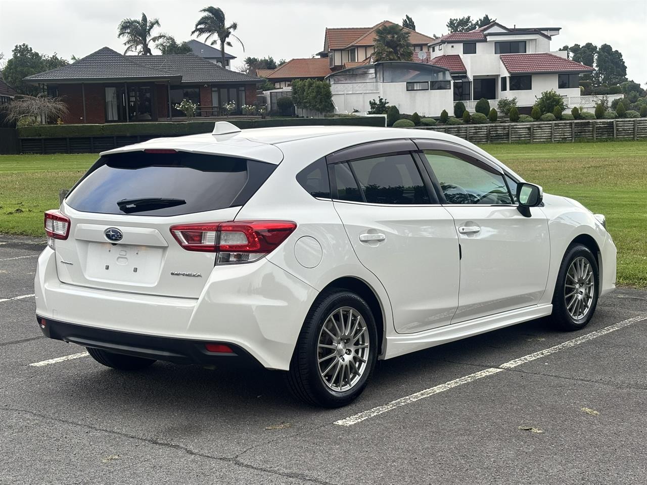 2016 Subaru Impreza thumbnail