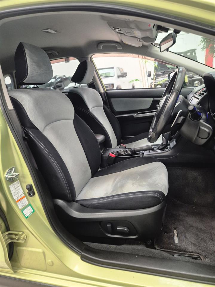 2014 Subaru XV thumbnail