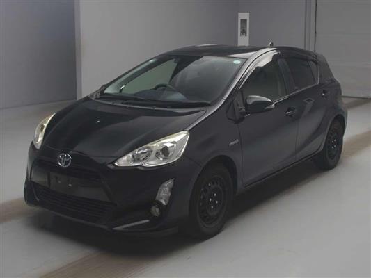 2015 Toyota Aqua thumbnail