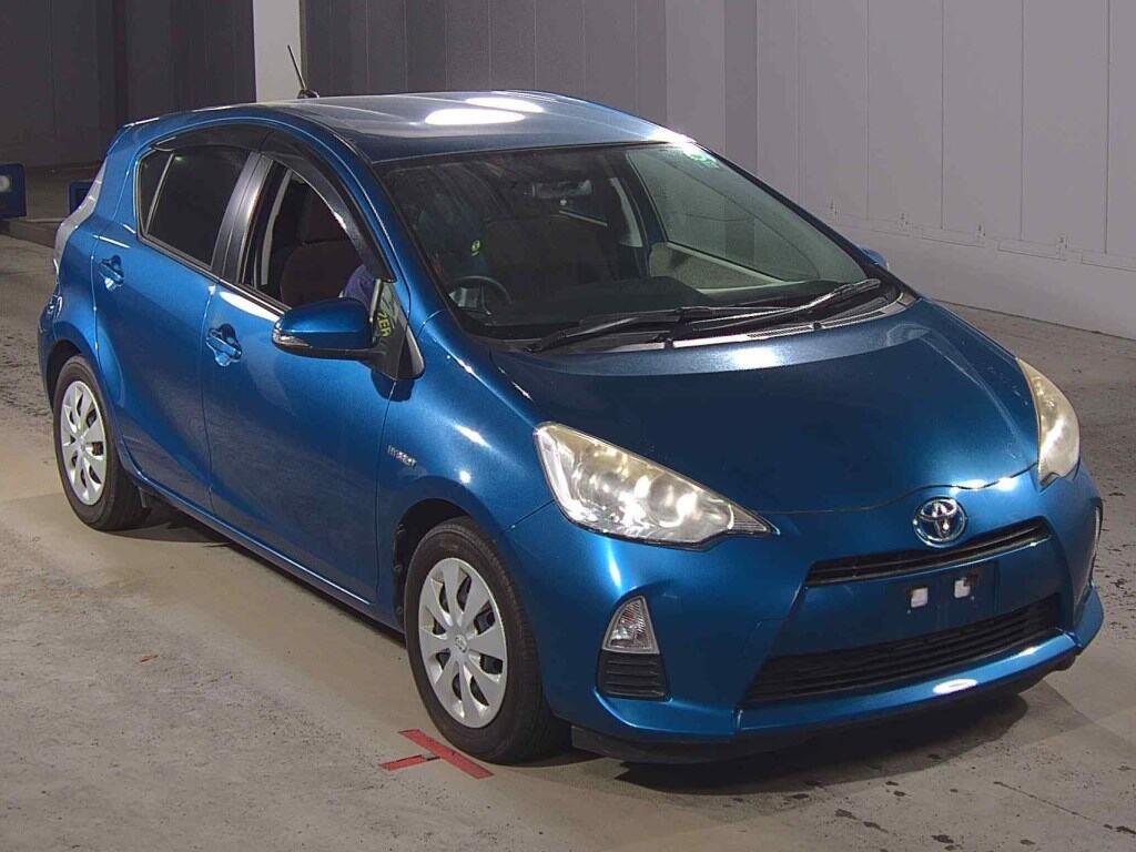 2013 Toyota Aqua