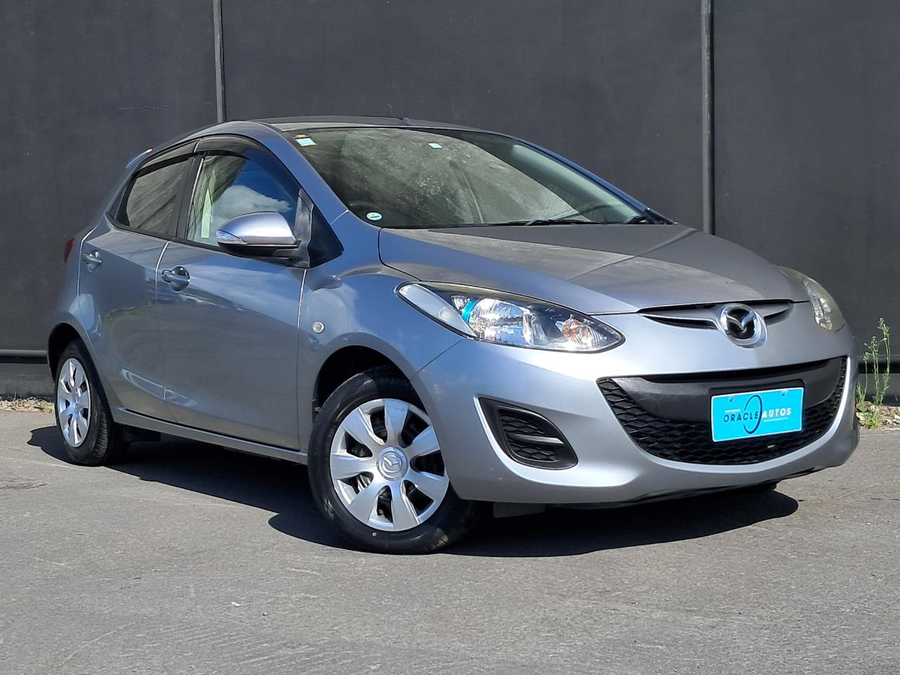 2012 Mazda Demio thumbnail