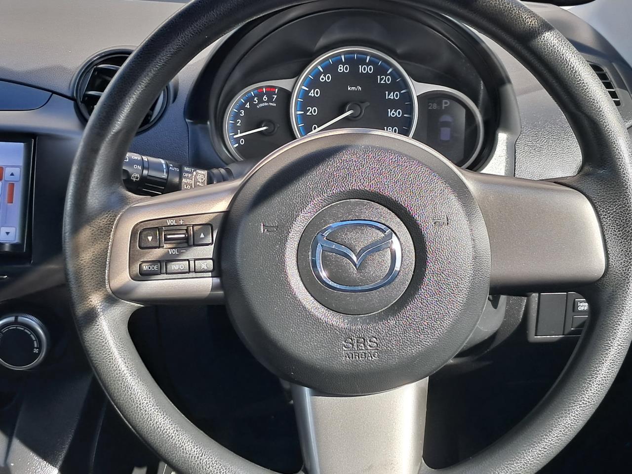 2012 Mazda Demio thumbnail