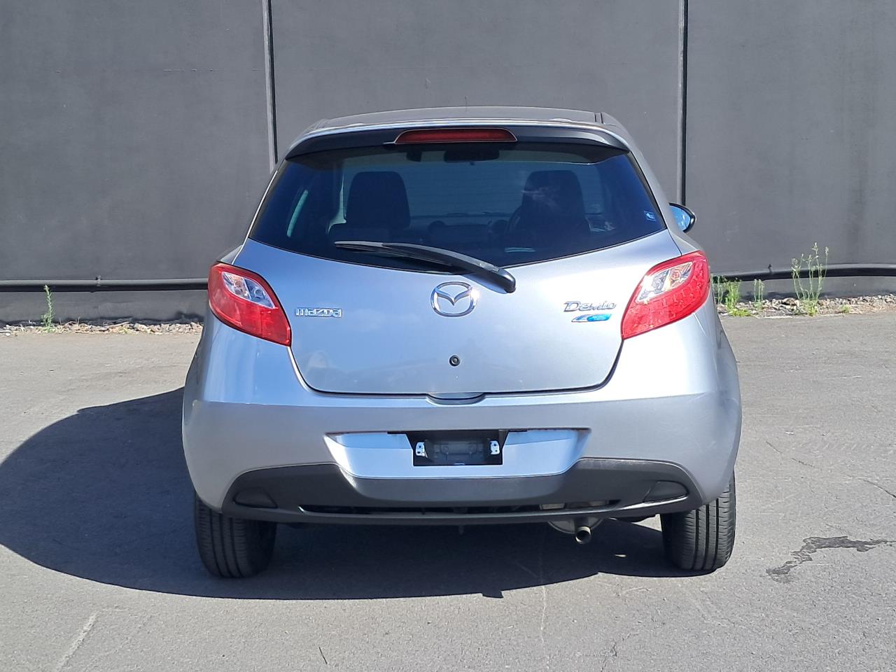 2012 Mazda Demio thumbnail