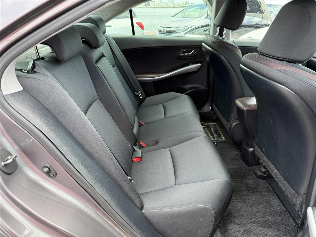 2015 Toyota Sai thumbnail
