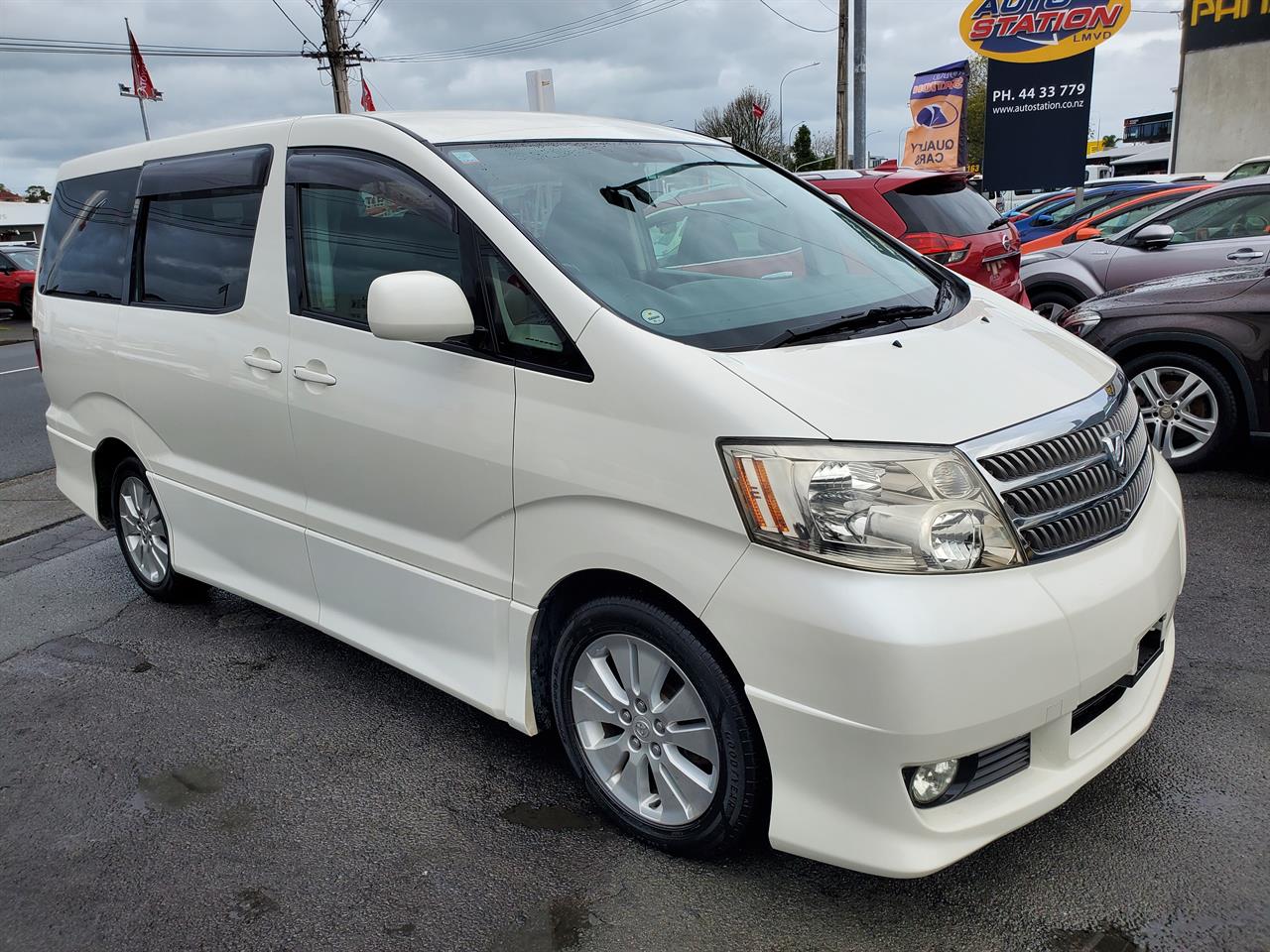 2003 Toyota Alphard