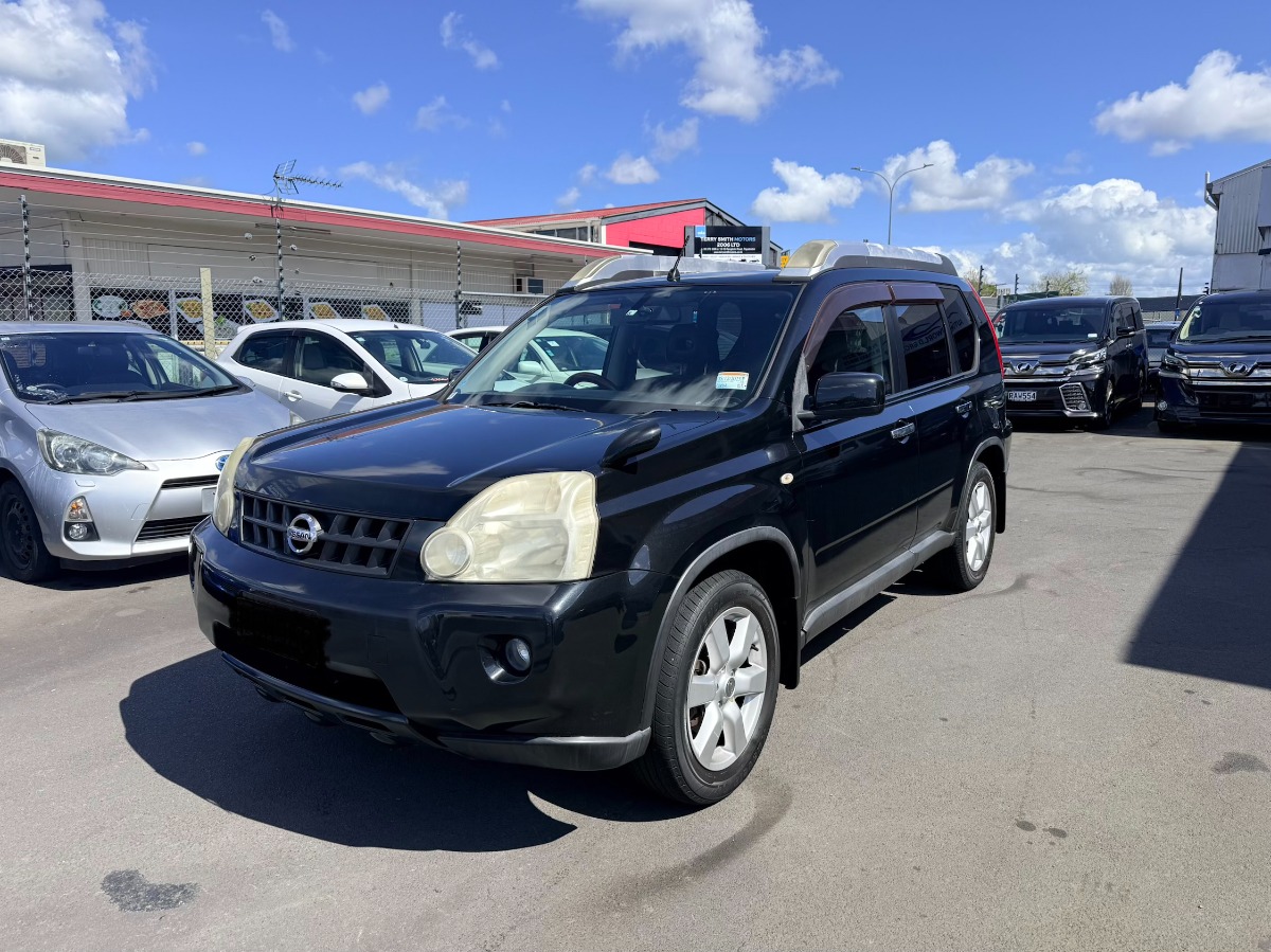 2009 Nissan X-Trail thumbnail
