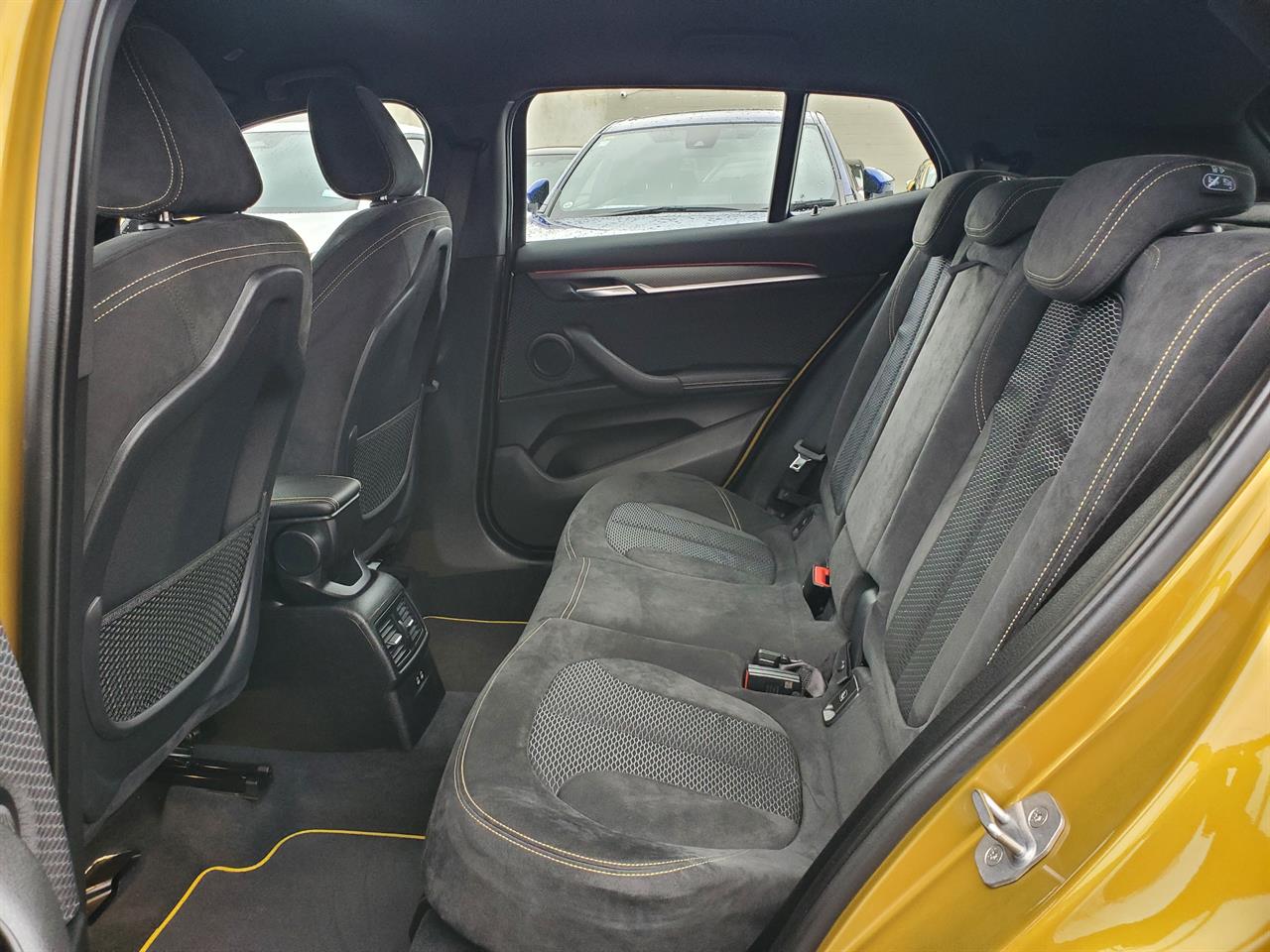 2019 BMW X2 thumbnail