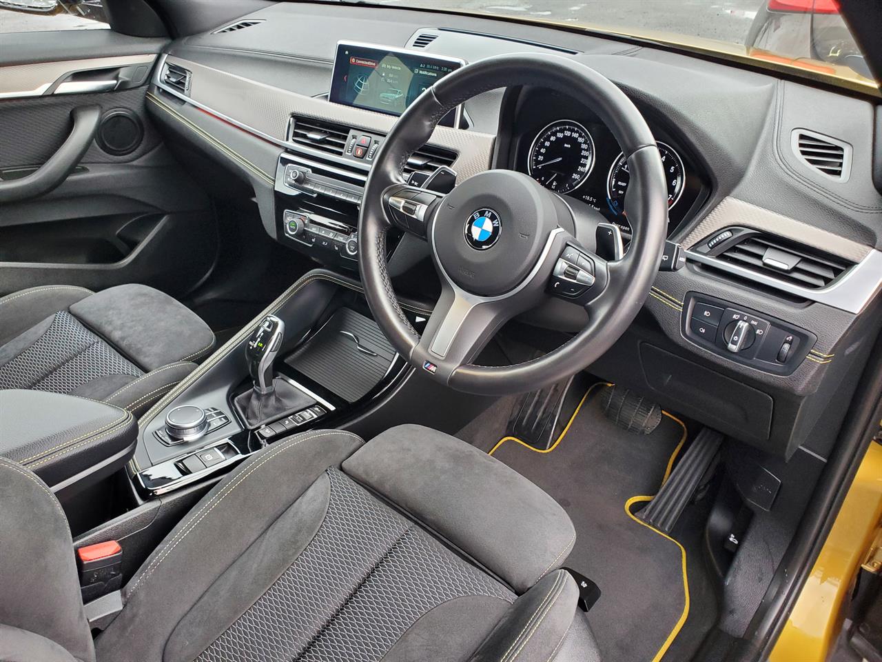 2019 BMW X2 thumbnail