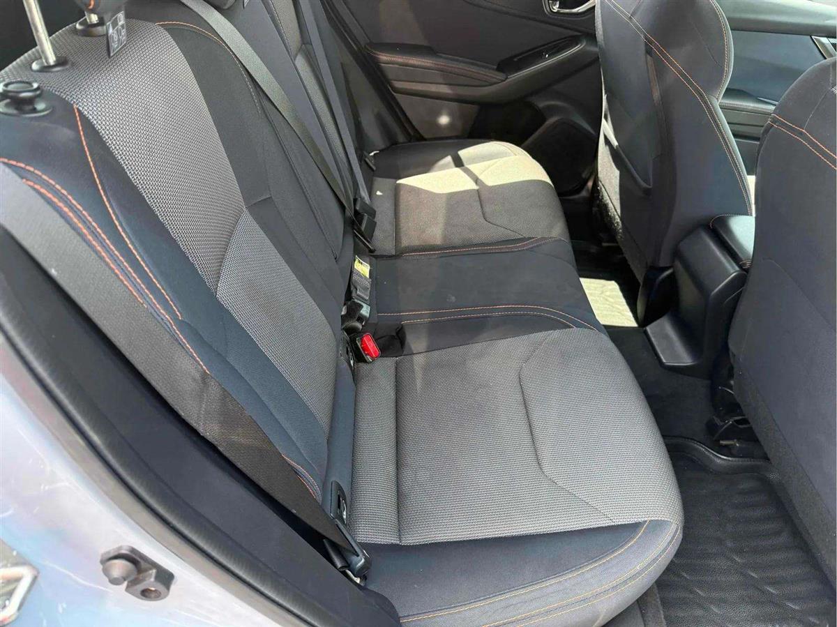 2017 Subaru XV thumbnail