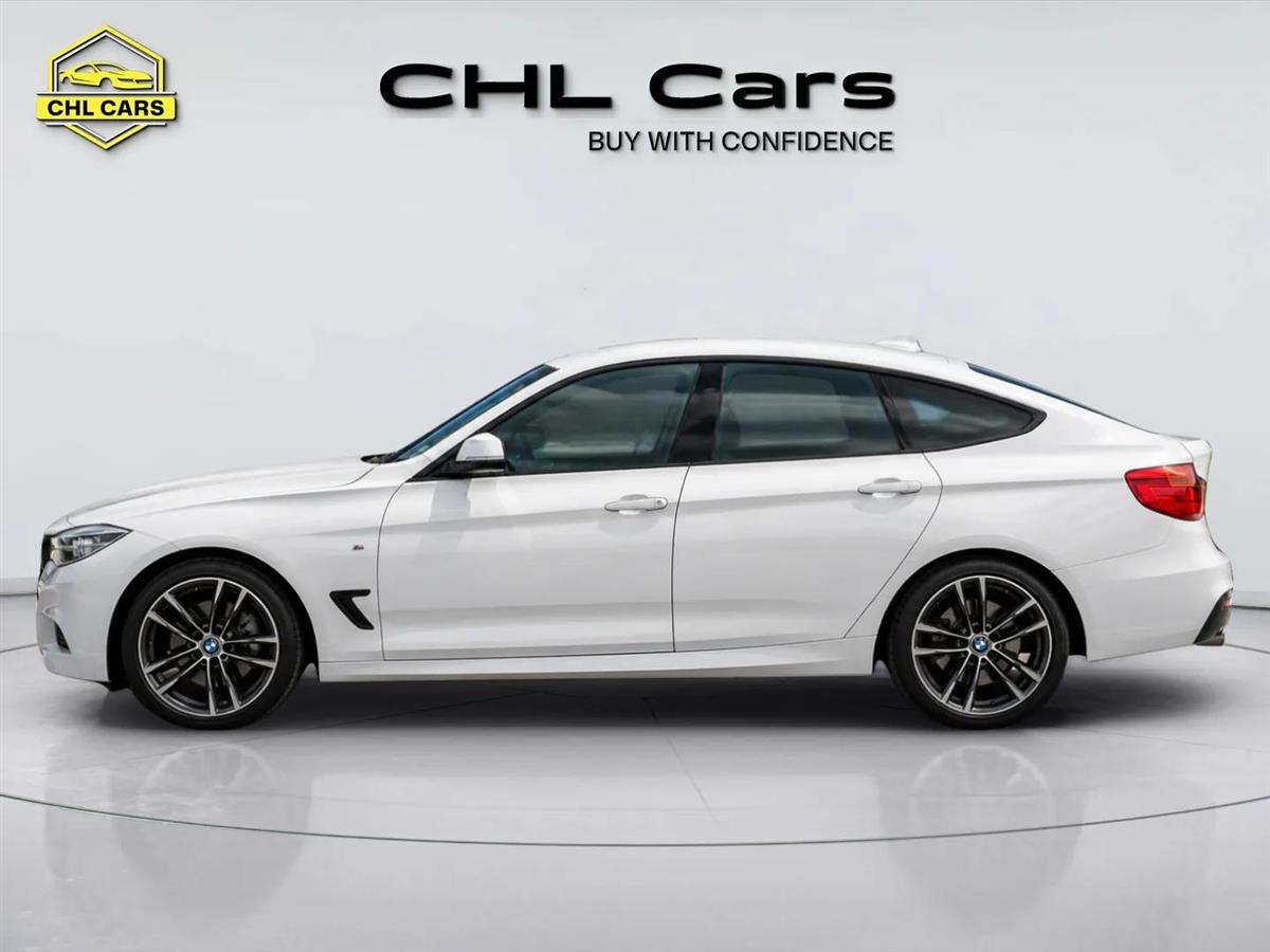 2017 BMW 320i thumbnail
