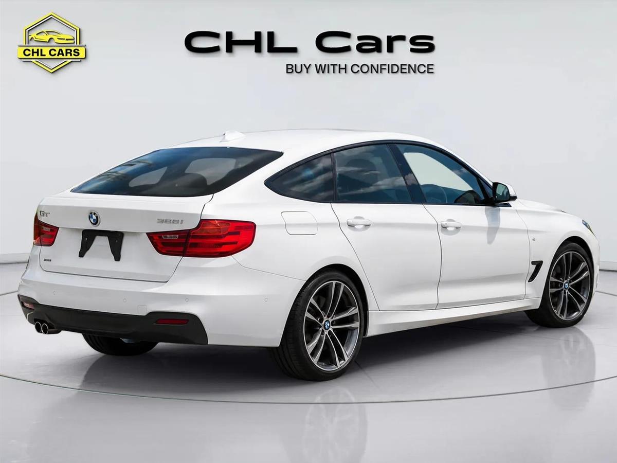 2017 BMW 320i thumbnail