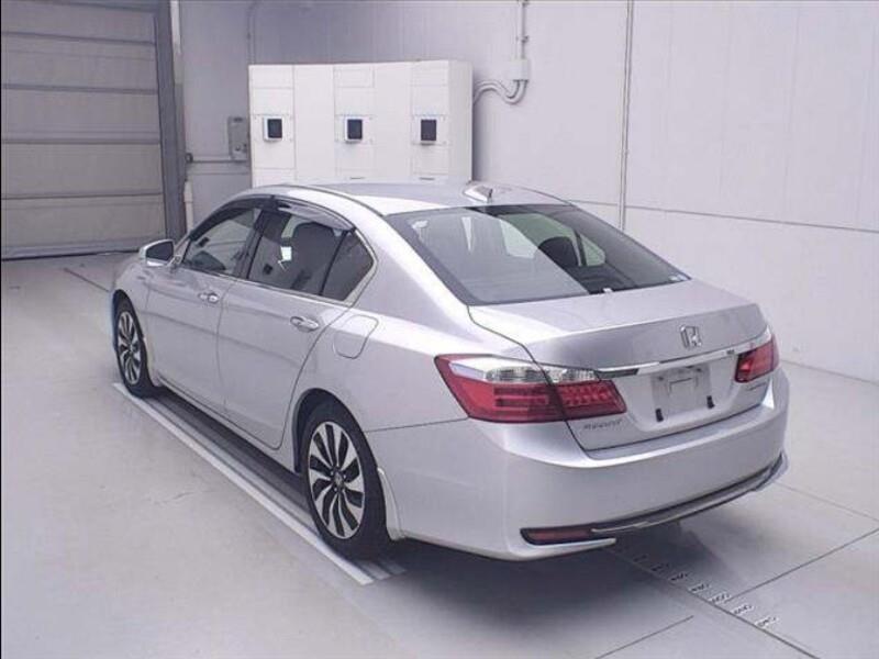 2015 Honda Accord thumbnail