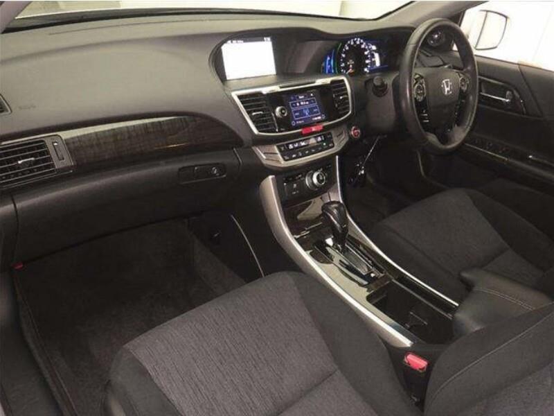 2015 Honda Accord thumbnail