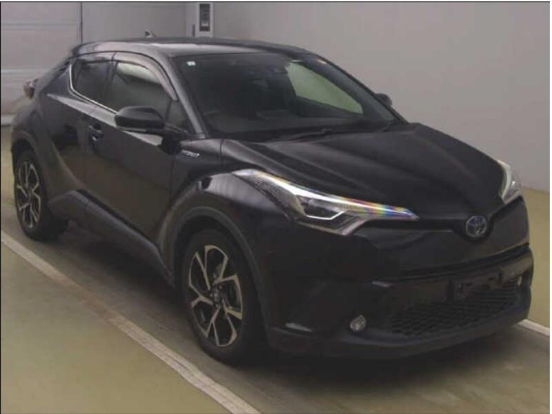 2017 Toyota C-HR thumbnail