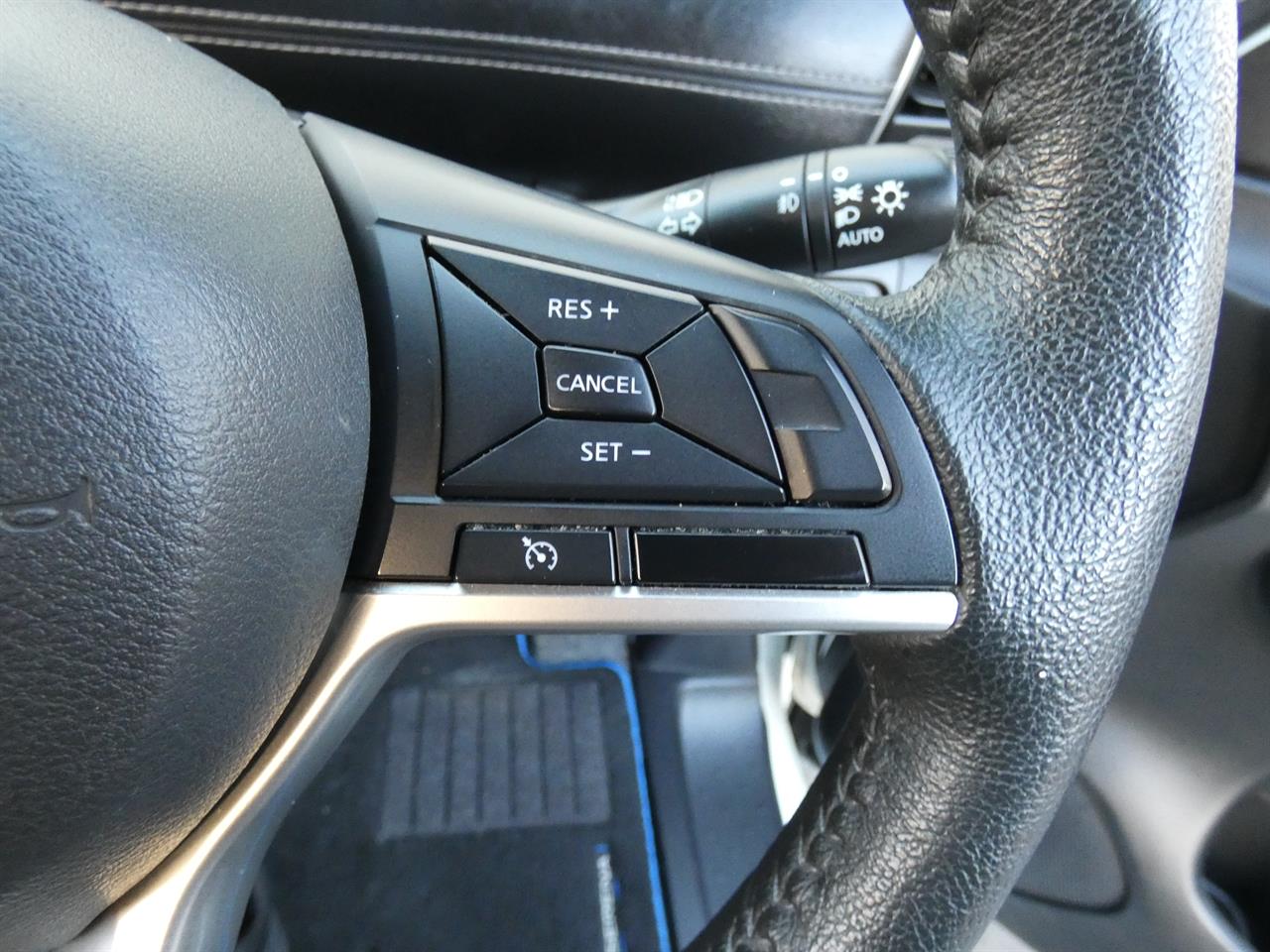 2018 Nissan SERENA thumbnail