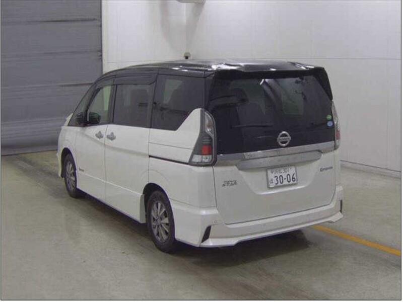 2018 Nissan SERENA thumbnail