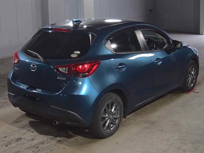 2017 Mazda DEMIO thumbnail