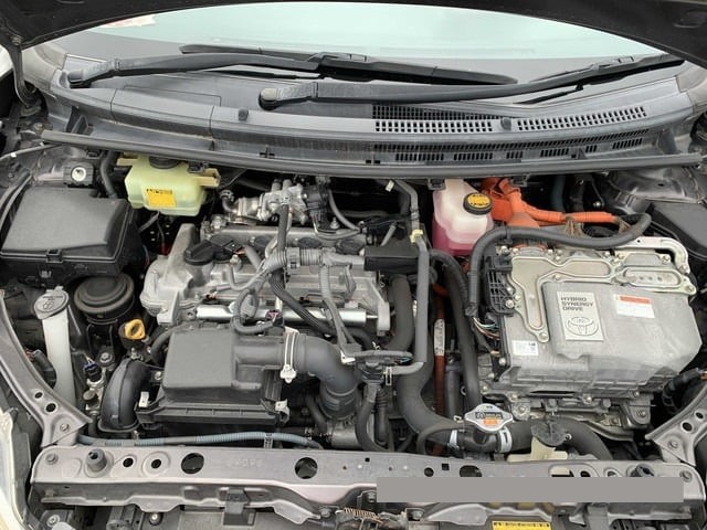 2012 Toyota Aqua thumbnail