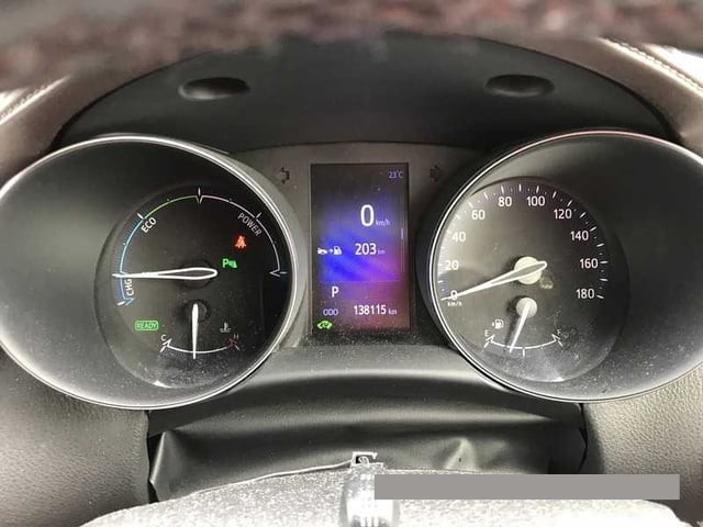 2017 Toyota C-HR thumbnail