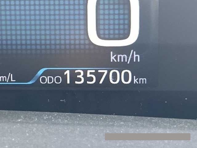 2017 Toyota Prius thumbnail