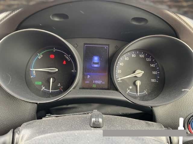2017 Toyota C-HR thumbnail