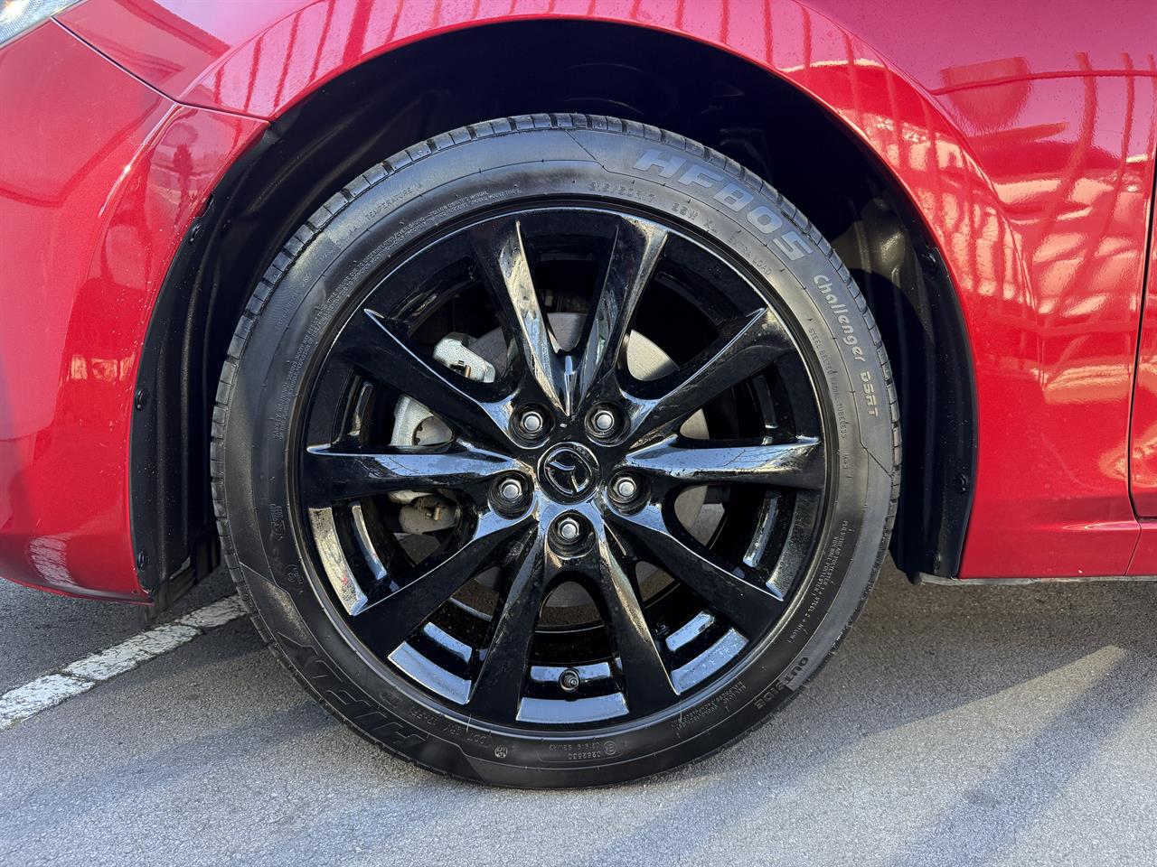 2014 Mazda Axela thumbnail