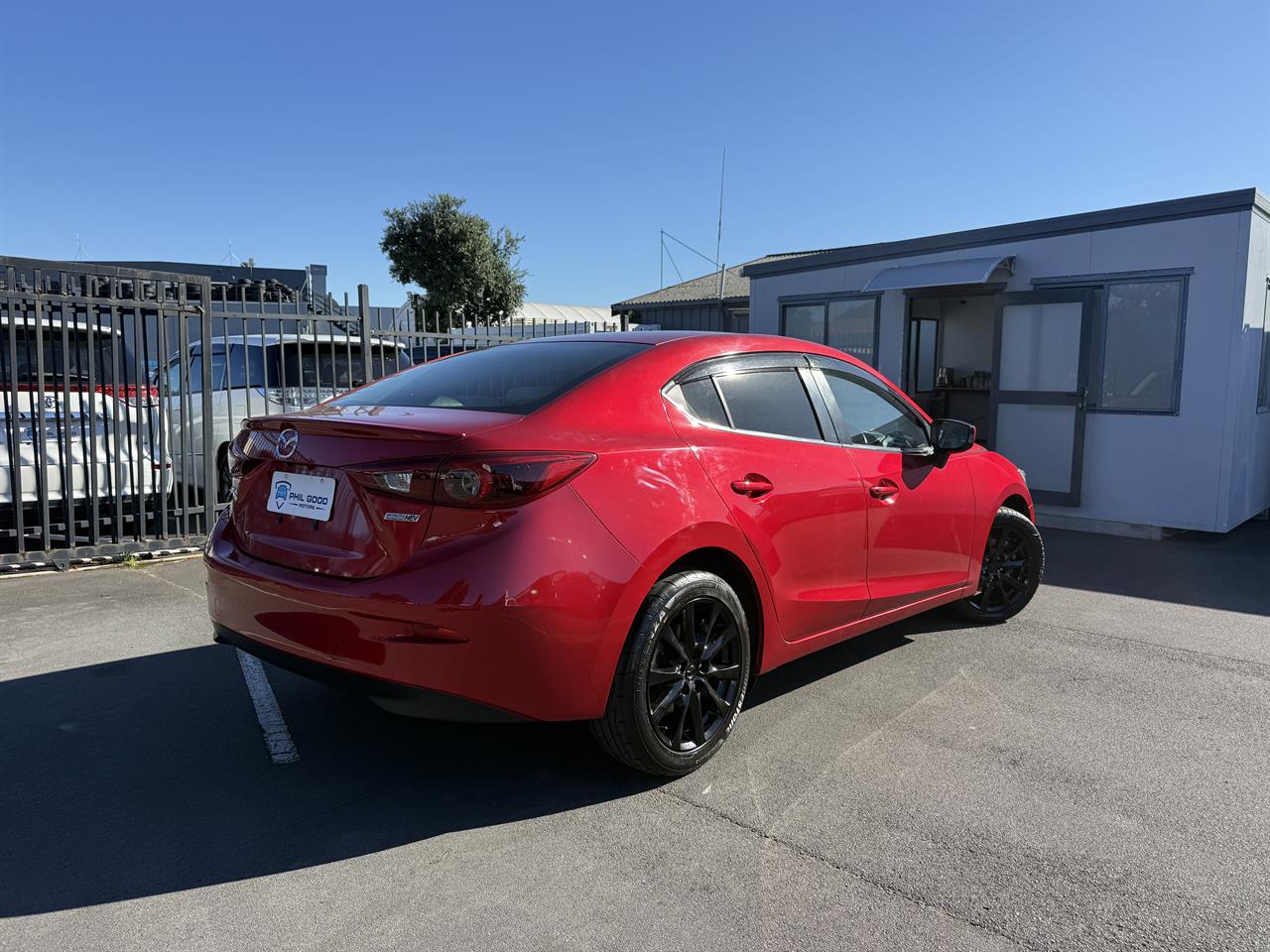 2014 Mazda Axela thumbnail