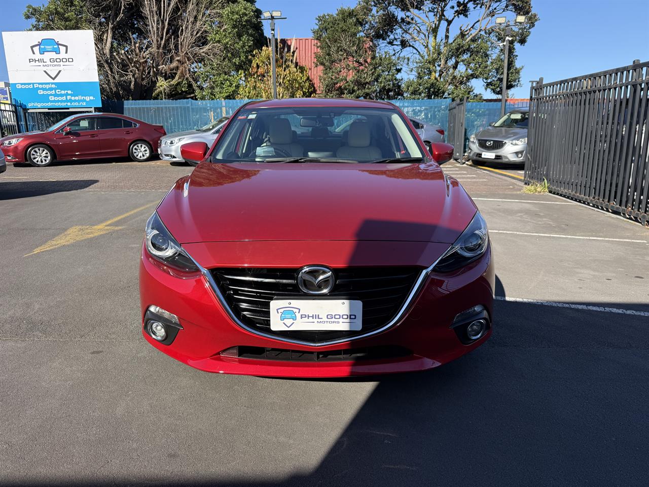 2014 Mazda Axela thumbnail