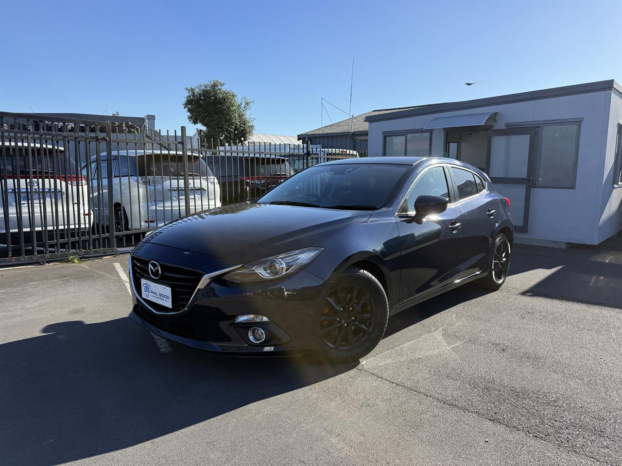 2014 Mazda Axela