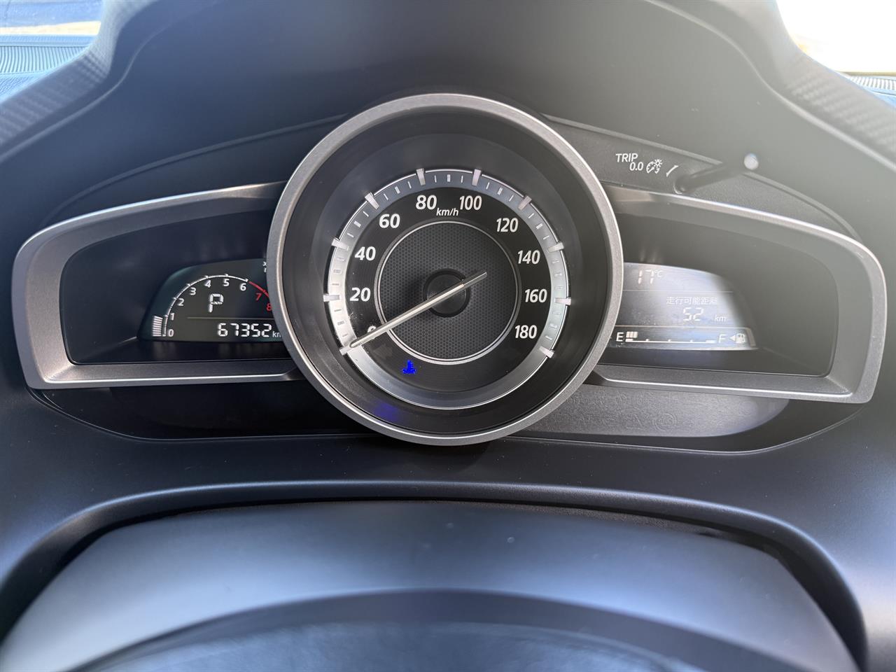 2014 Mazda Axela thumbnail