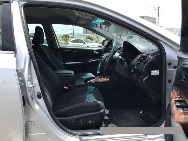 2012 Toyota Camry thumbnail