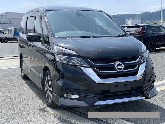 2017 Nissan Serena