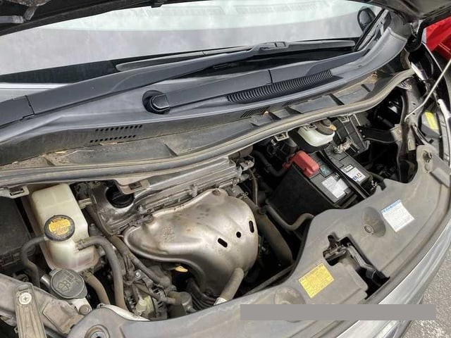 2012 Toyota Vellfire thumbnail