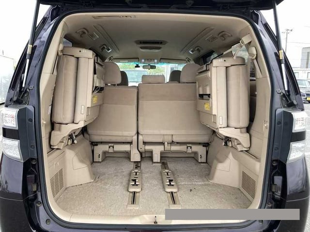 2012 Toyota Vellfire thumbnail