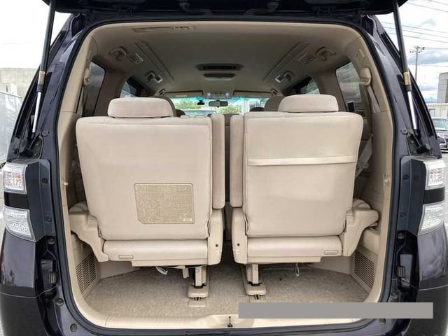 2012 Toyota Vellfire thumbnail
