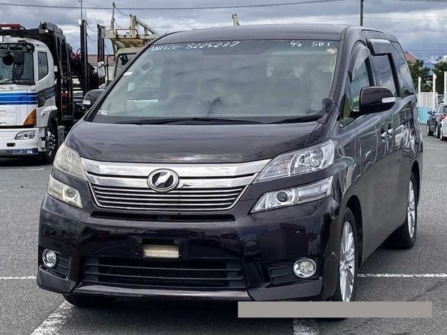 2012 Toyota Vellfire thumbnail