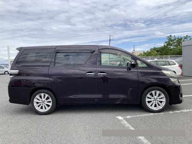 2012 Toyota Vellfire thumbnail