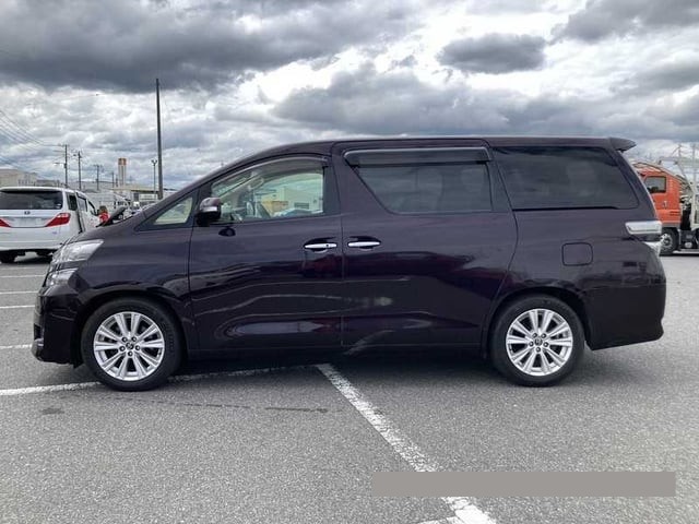 2012 Toyota Vellfire thumbnail